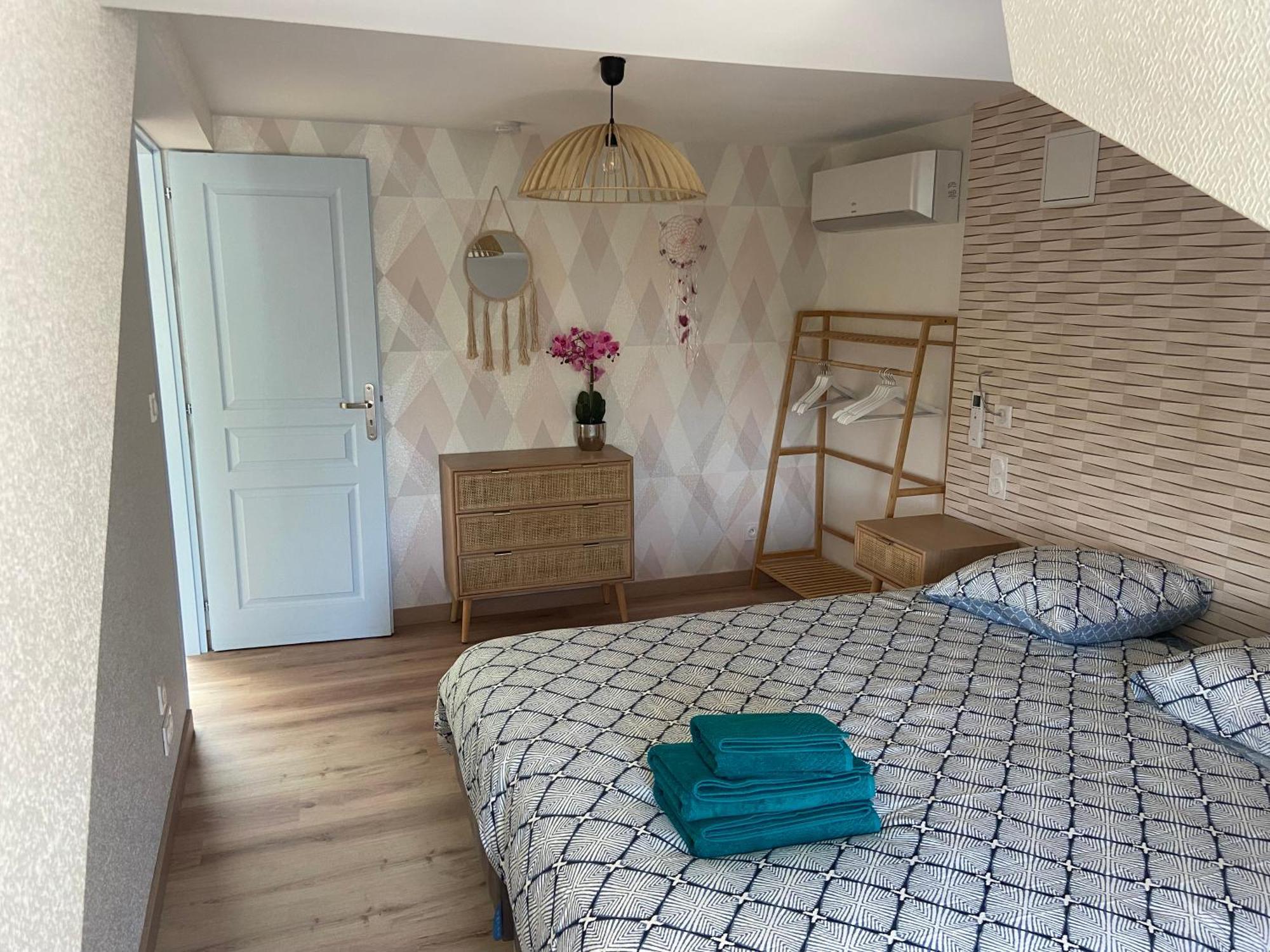 La Maison Mousseaux, Centre Ville 2 Chambres Шатору Екстер'єр фото